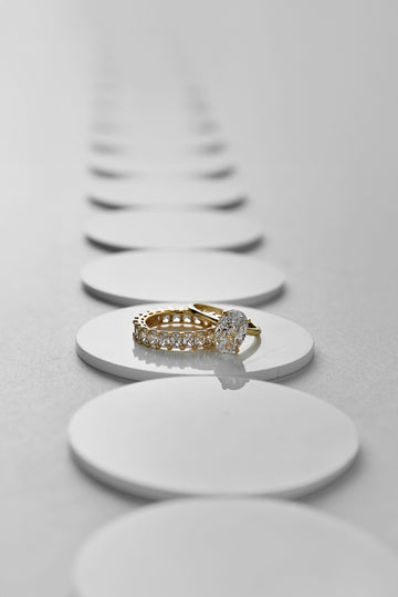 What is a shared prong setting?