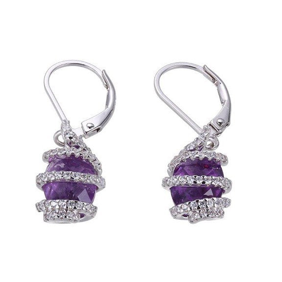 A Fashion Earrings from the Spiral collection.