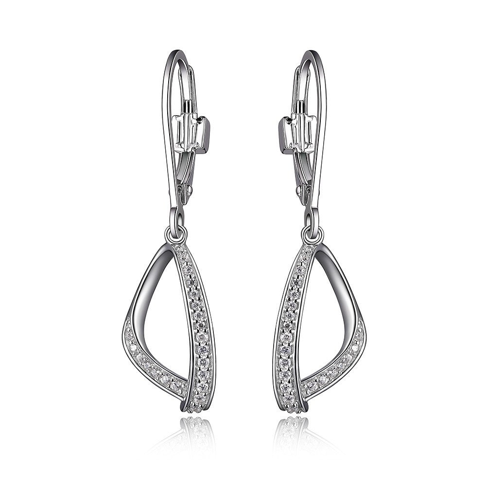 A Fashion Earrings from the MAJESTIC collection.