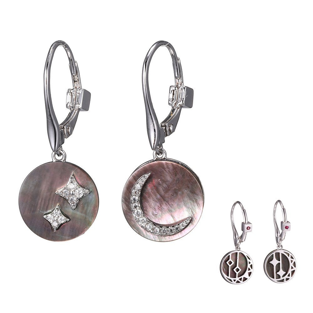 A Fashion Earrings from the STARRY NIGHT collection.